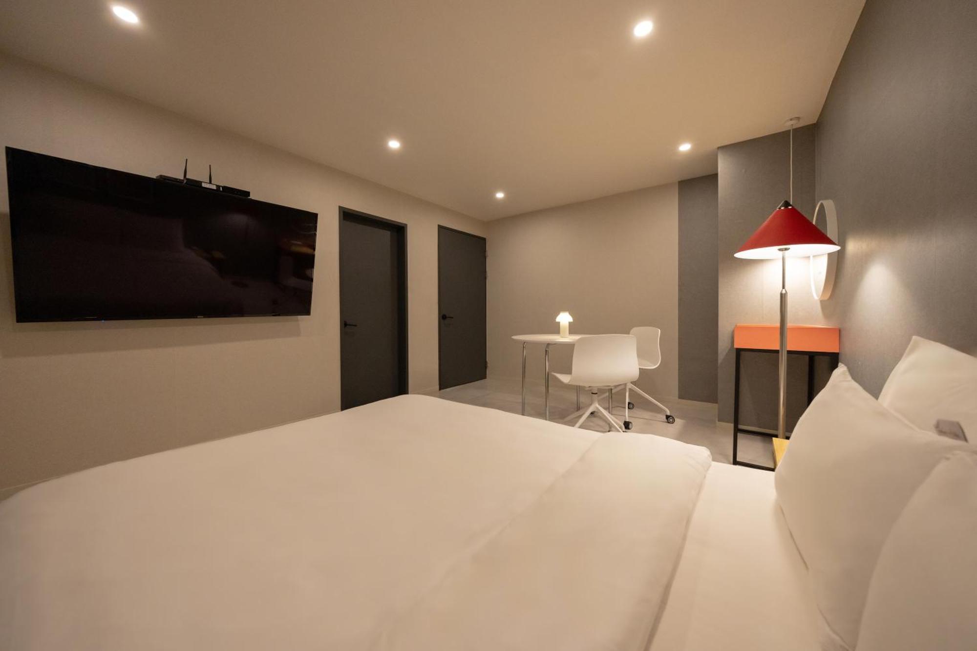Object Aank Hotel 龟尾 外观 照片