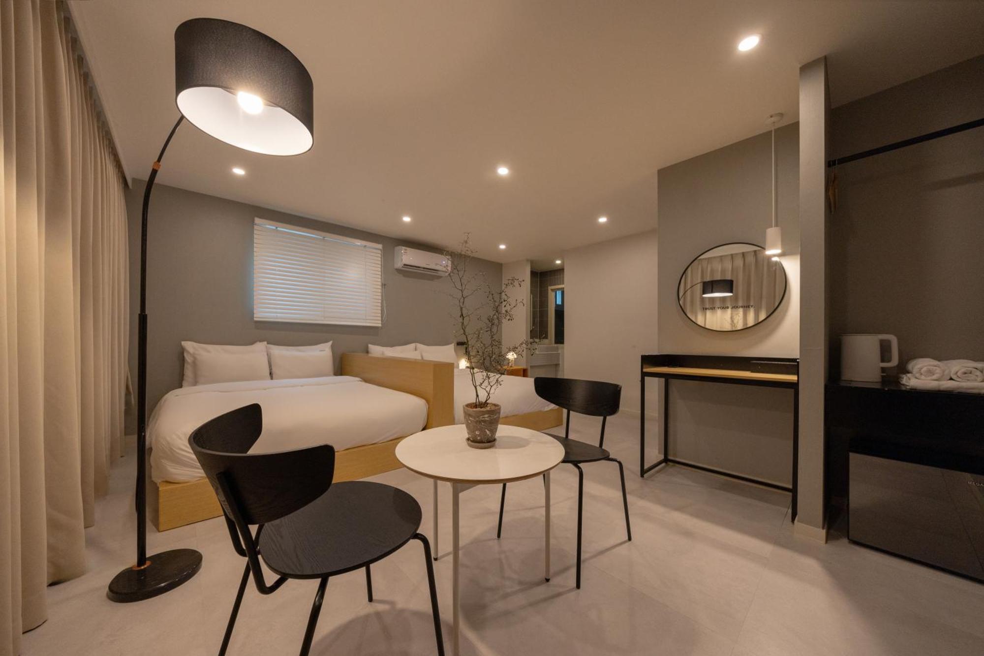 Object Aank Hotel 龟尾 外观 照片